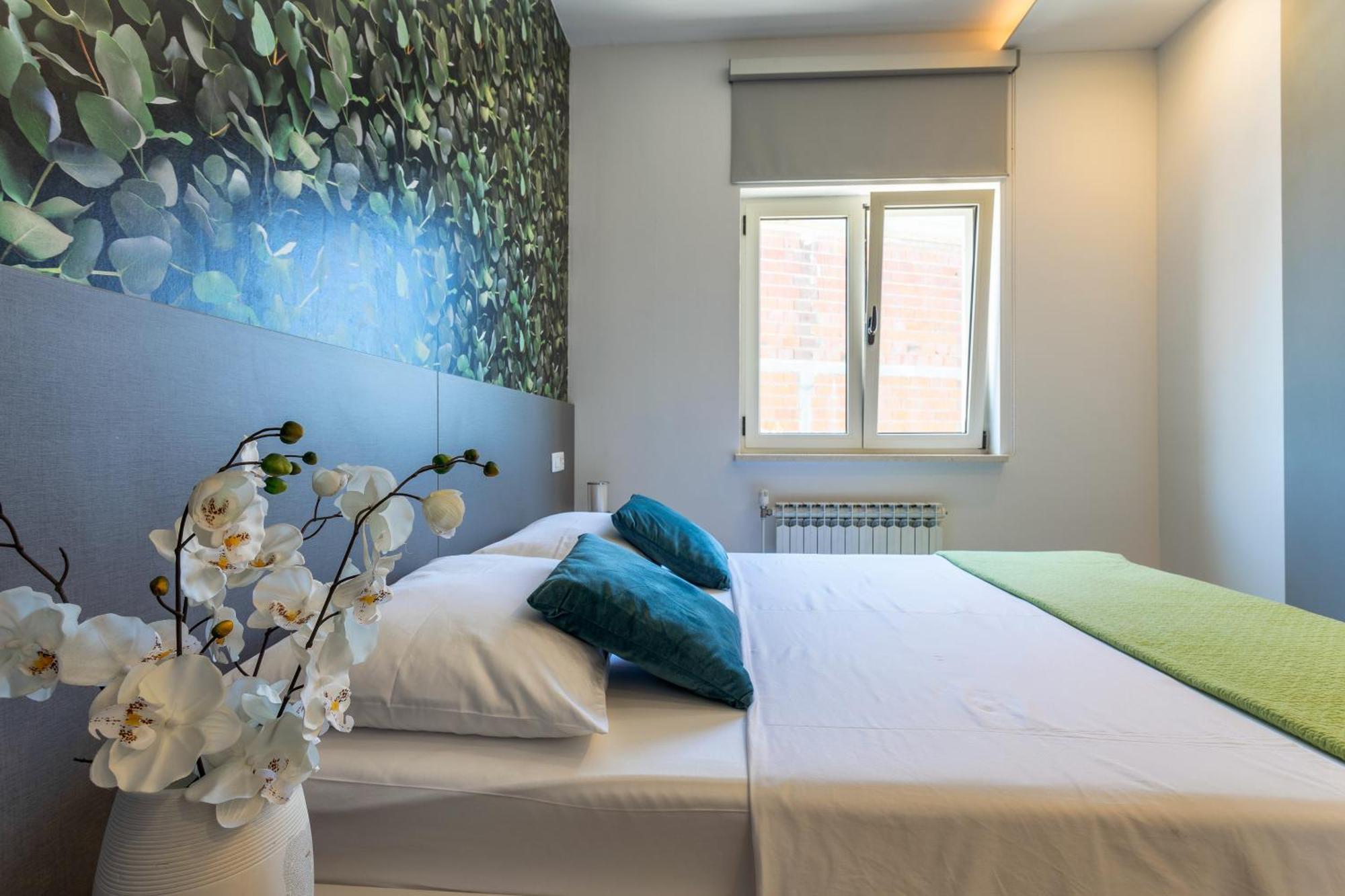 Apartmani Jakic 2 ฮวาร์ ภายนอก รูปภาพ